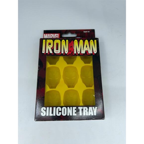 Marvel Iron Man Helmet Silicone Ice Tray by Diamond Select - Picture 2 of 3